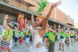 Rio de Janeiro: Carnaval Backstage Tour and Samba Class