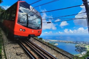 Rio de Janeiro: Corcovado Train & Sugarloaf Tour with Lunch
