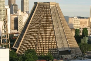 Rio de Janeiro: Corcovado Train & Sugarloaf Tour with Lunch