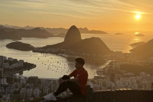 Rio de Janeiro: Dona Marta Sunrise Tour with Photos