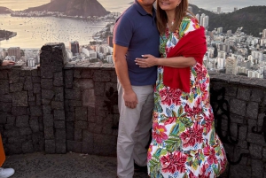 Rio de Janeiro: Dona Marta Sunrise Tour with Photos