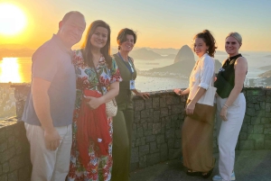 Rio de Janeiro: Dona Marta Sunrise Tour with Photos