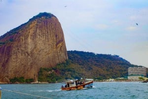 Rio de Janeiro: 3 hours Exclusive Catamaran Sailing Tour