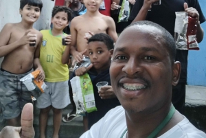 Rio de Janeiro: Favela Santa Marta Tour with Resident Guide