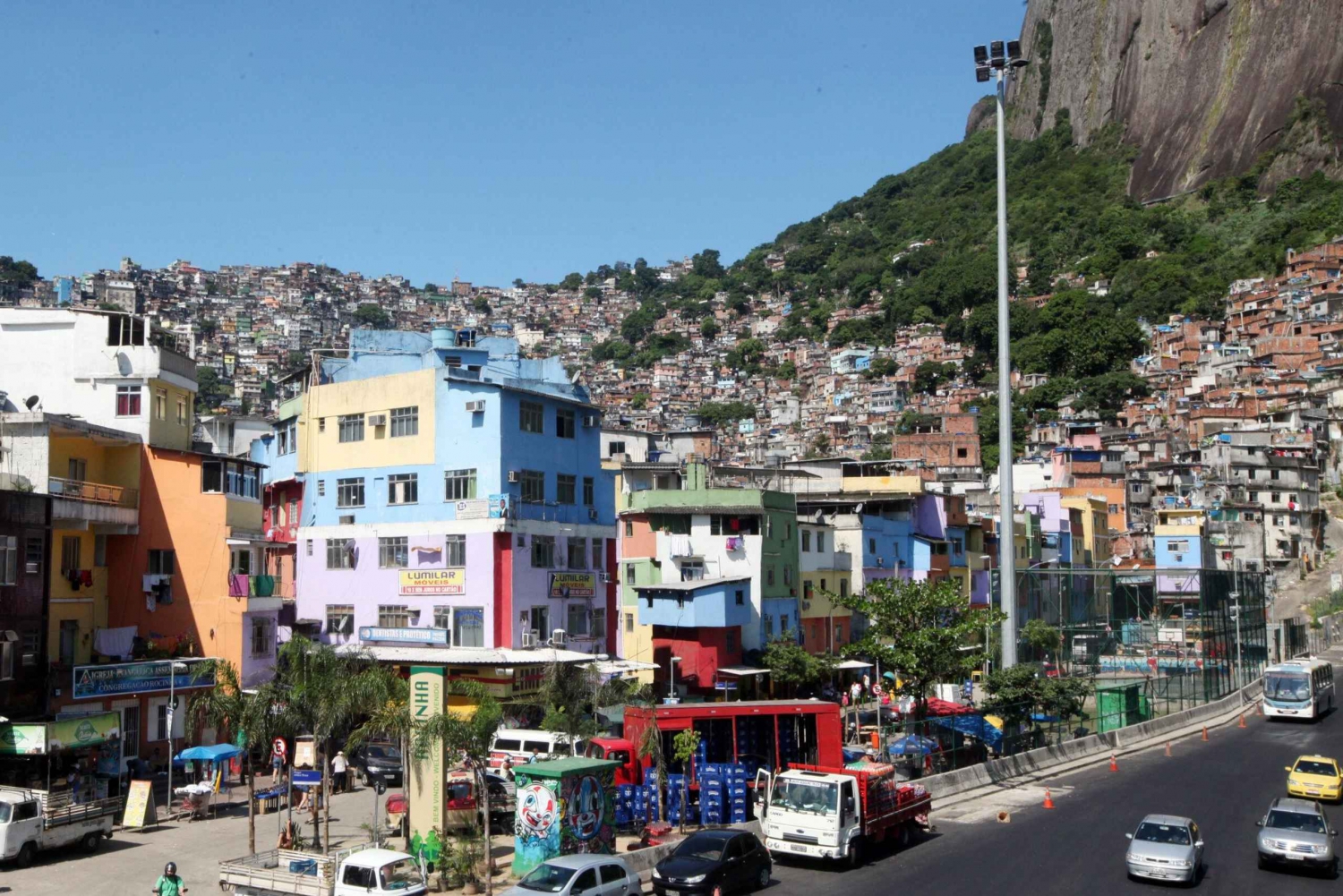 Rio de Janeiro: Favela Tour with Hotel Transfers