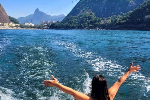 Rio de Janeiro: Guanabara Bay Sunset Sailing Tour & Drinks