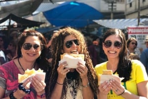 Rio de Janeiro: Guided Food Tour with Tastings and Drinks
