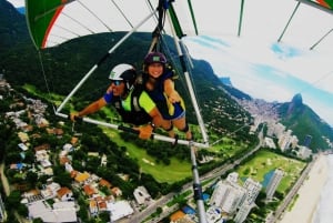 Rio de Janeiro: Hang Gliding or Paragliding Flight