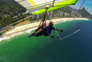 Rio de Janeiro: Hang Gliding or Paragliding Flight