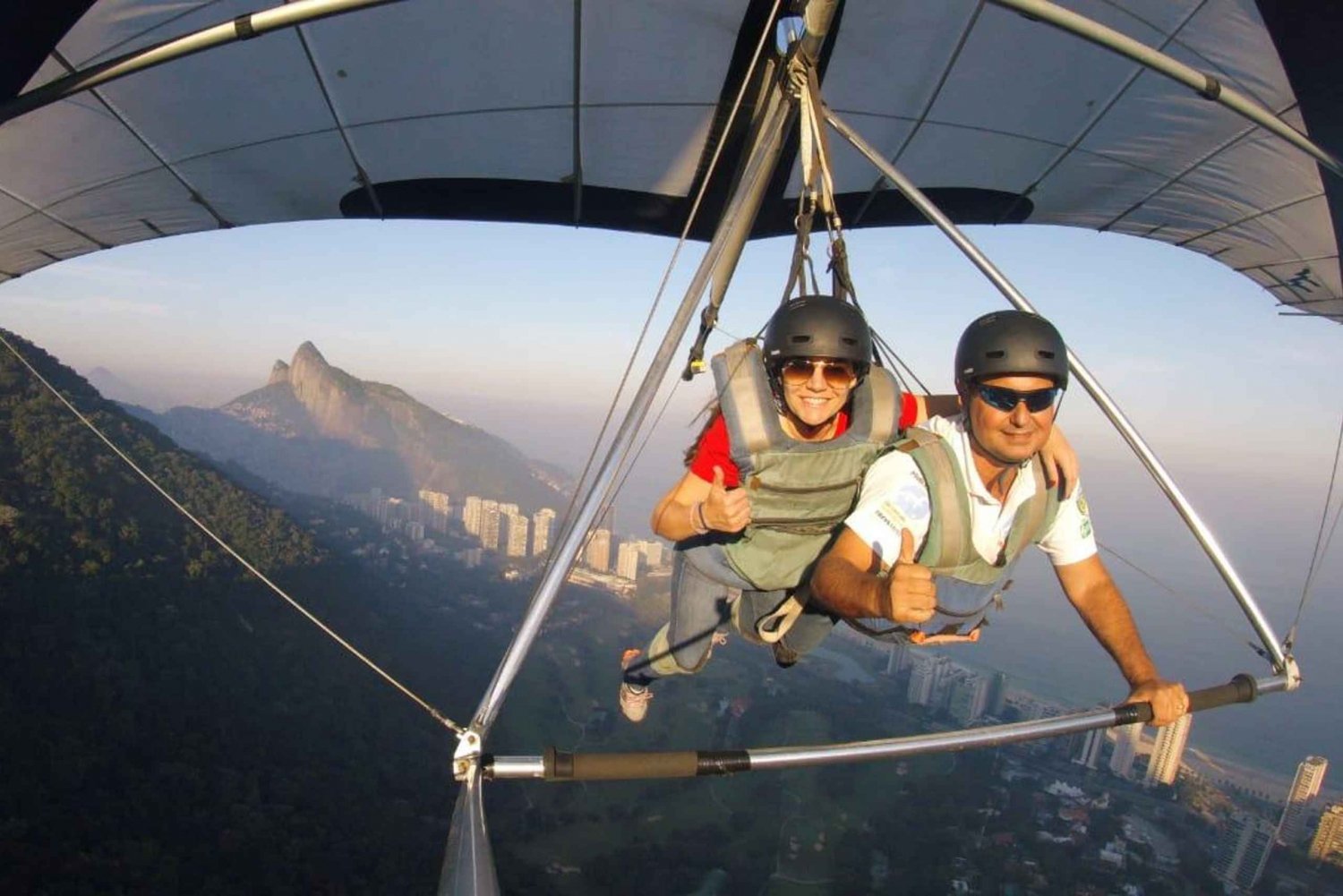 Rio de Janeiro: Hang Gliding or Paragliding Flights