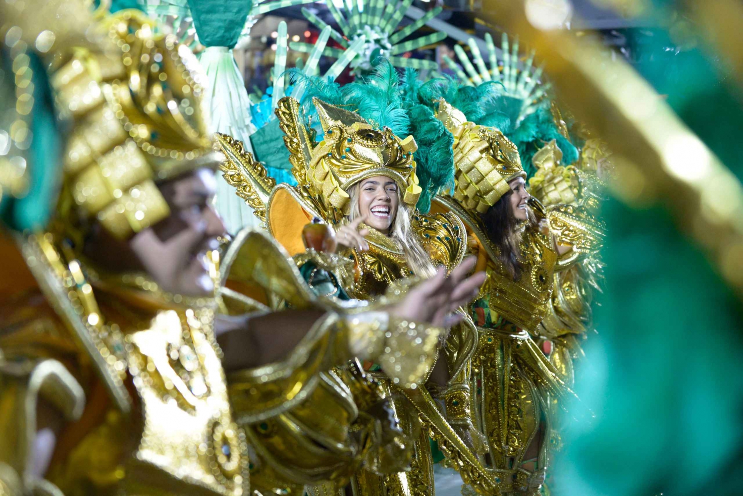 Rio de Janeiro: Parade with a Samba School during Carnival.