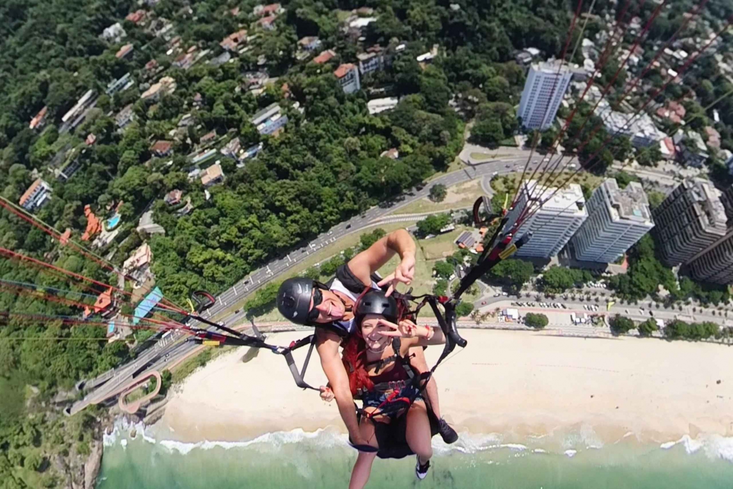 Rio de Janeiro : Paragliding Tandem Flights over Rio