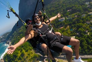 Rio de janeiro : Paragliding Tandem Flights over Rio
