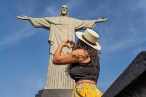 Rio de Janeiro: Private City Tour 4X4 SUV up to 7 passengers