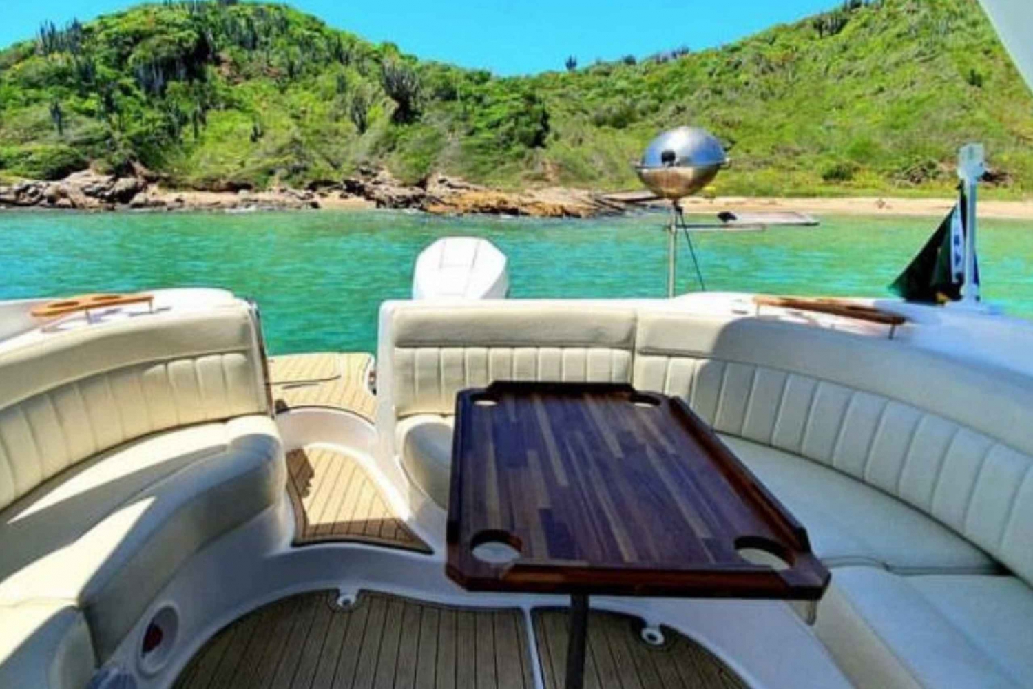 Rio de Janeiro: Private Speedboat Tour in Búzios 8 pax