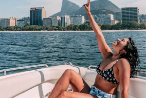 Rio de Janeiro: Private Speedboat Tour - 8 and 6 people!