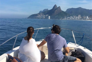 Rio de Janeiro: Private Speedboat Tour - 8 and 6 people!
