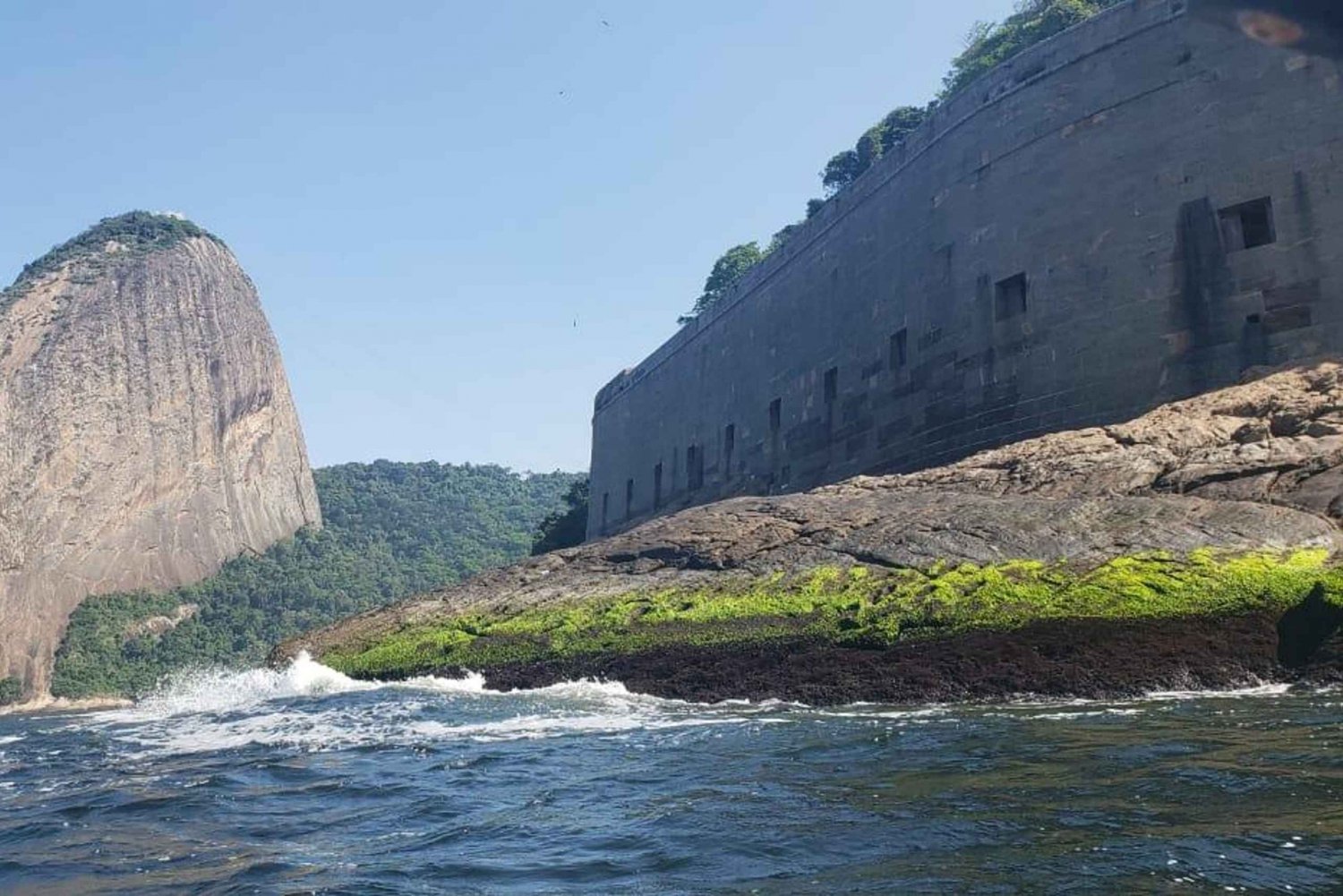 Rio de Janeiro: Sailing Sunset Tour with Snacks and Drinks