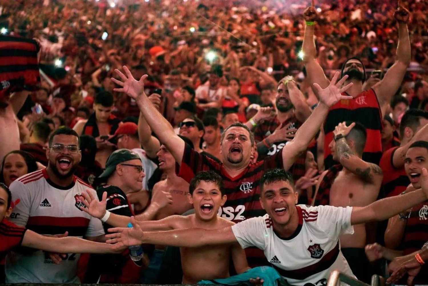 Rio de Janeiro: Soccer Match Entry Ticket with Drink