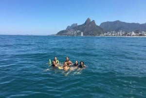 Rio de Janeiro: SpeedBoat Tour - Beach Tour with Beer