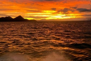 Rio de Janeiro: SpeedBoat Tour - Sunset with Beer