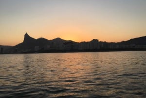Rio de Janeiro: SpeedBoat Tour - Sunset with Beer
