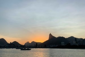 Rio de Janeiro: SpeedBoat Tour - Sunset with Beer