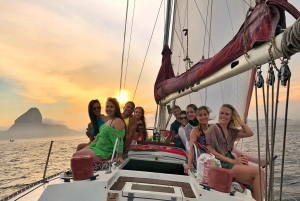 Rio de Janeiro: Sunset Sailing Tour