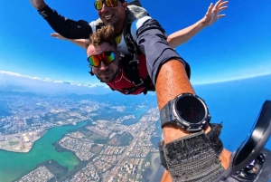 Rio de Janeiro: Skydive with Camera in Barra da Tijuca