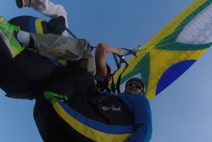 Rio de Janeiro: Tandem Paragliding Flight