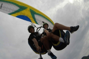 Rio de Janeiro: Tandem Paragliding Flight