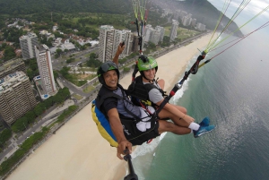 Rio de Janeiro: Tandem Paragliding Flight