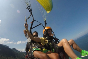 Rio de Janeiro: Tandem Paragliding Flight