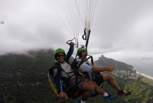 Rio de Janeiro: Tandem Paragliding Flight