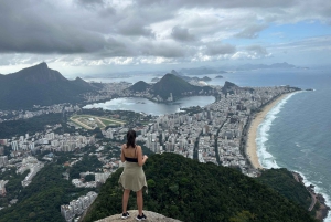 Rio de Janeiro: Two Brothers Hike and Favela Experience