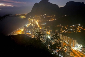 Rio de Janeiro: Two Brothers Hike in Vidigal