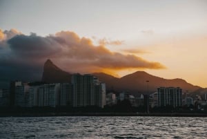 Rio de Janeiro: Unforgettable Sunset Boat Tour