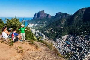 Rio de Janeiro: Vidigal Favela Tour and Two Brothers Hike