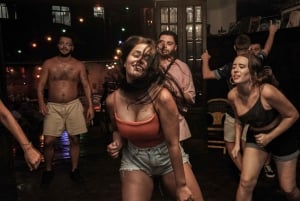 Rio Experience: Caipirinha Workshop (2 Caipis) + Funk Class