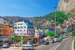Rio: Favela Walking Tour of Rocinha with a Resident Guide