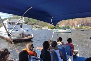 Rio: Floating Breakfast + Boat Trip in Guanabara Bay