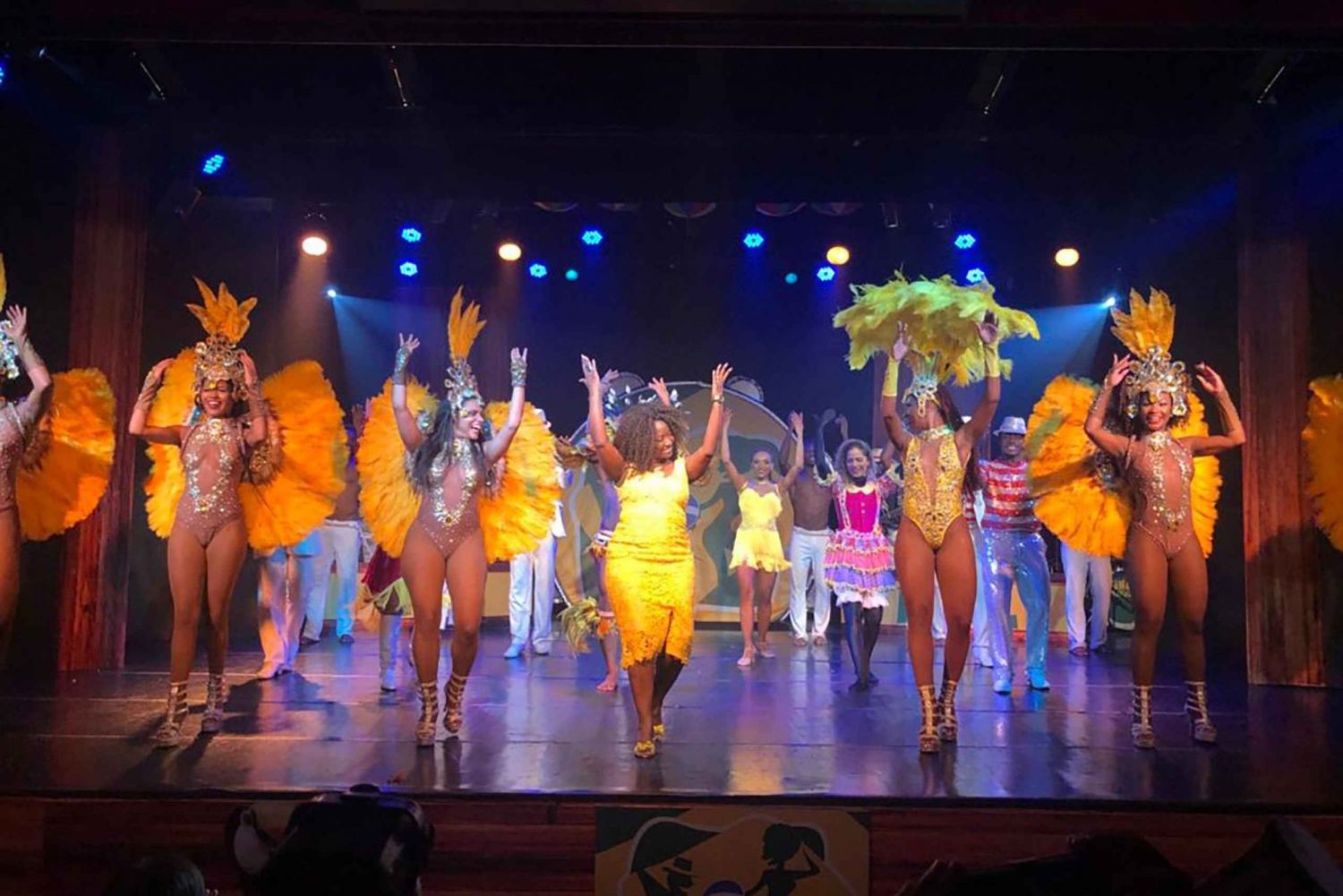 Rio: Ginga Tropical Samba and Folklore Spectacle