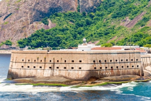 Rio: Guanabara Bay 2-Hour Boat Tour