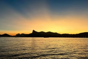 Rio: Guanabara Bay Boat Trip by Catamaran with Audio Guide