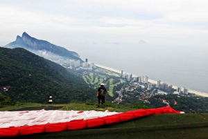 Rio: Pedra Bonita 4-Hour Hike with Free Flight Ramp Visit