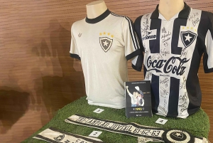 Rio: Private Maracanã Museum Tour Locker Rooms & Field