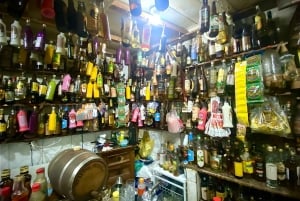 Rio: Pub Crawl in Lapa with Cachaça Tasting and Live Samba