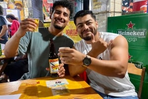 Rio: Pub Crawl in Lapa with Cachaça Tasting and Live Samba