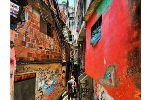Rio: Immersive Rocinha Favela Walking Tour with Local Guide