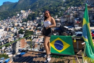 Rio: Immersive Rocinha Favela Walking Tour with Local Guide